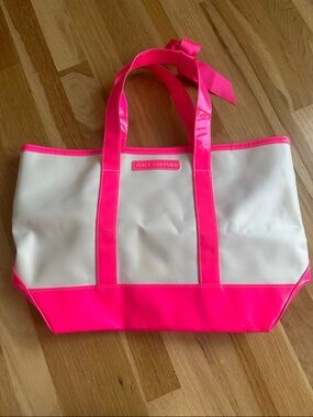 Juicy Couture White Tote with Hot Pink Trim
